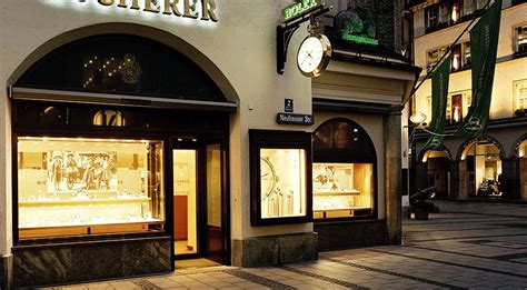 luxury watch store munich.